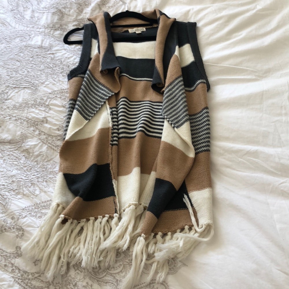Striped fringed sweater vest- gray cream and beige